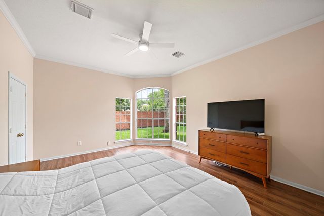 7319 Emerald Glen Drive, Sugar Land, TX 77479