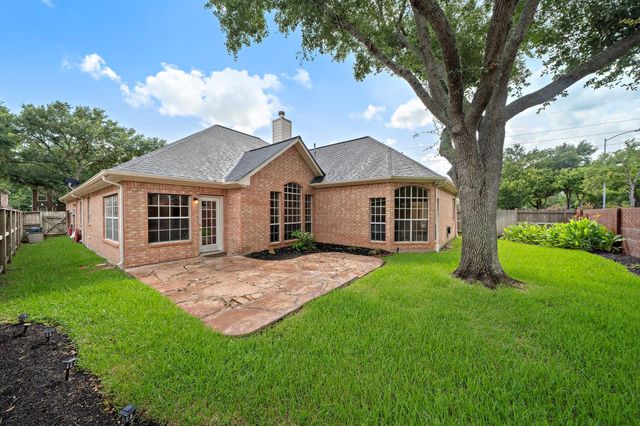 7319 Emerald Glen Drive, Sugar Land, TX 77479