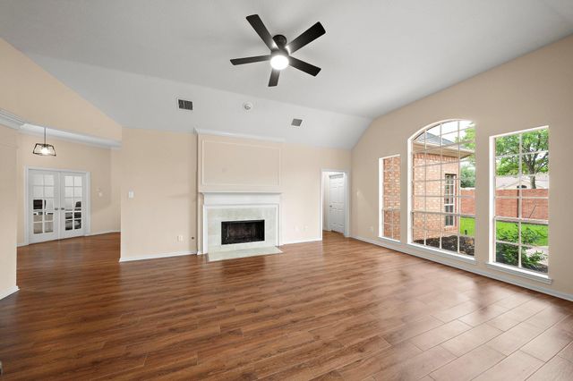 7319 Emerald Glen Drive, Sugar Land, TX 77479