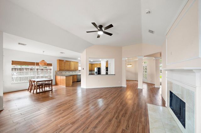 7319 Emerald Glen Drive, Sugar Land, TX 77479