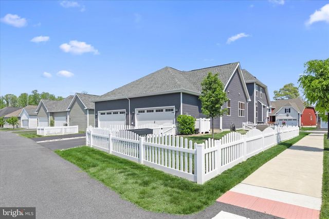 227 LANTERN LN, Milton, DE 19968
