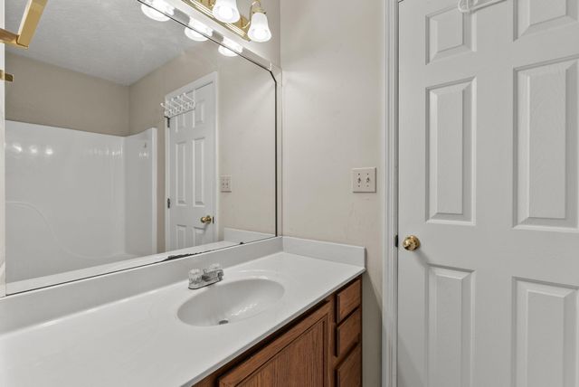 2404 Danby Woods Circle, Lexington, KY 40509