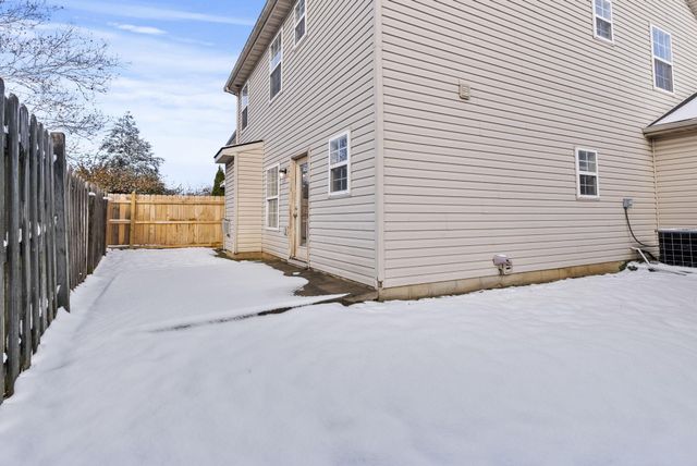 2404 Danby Woods Circle, Lexington, KY 40509