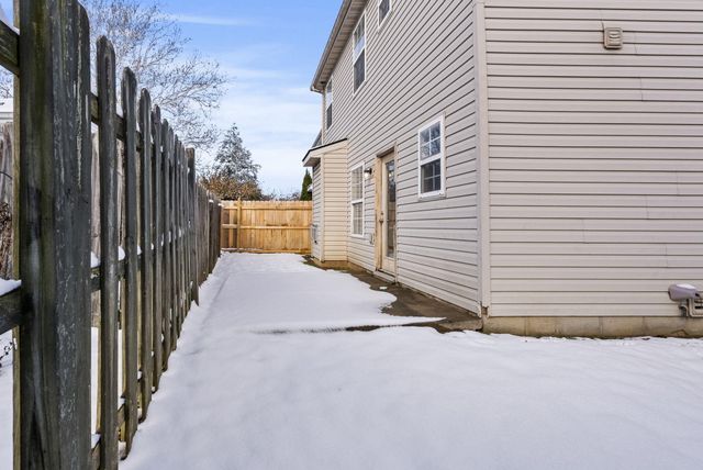 2404 Danby Woods Circle, Lexington, KY 40509