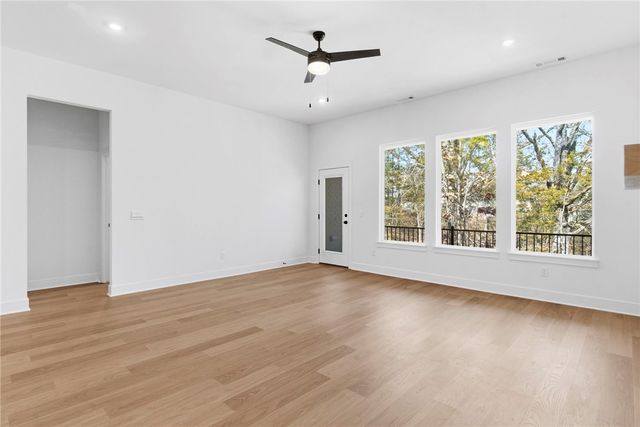 250 S Gala Avenue, Fayetteville, AR 72701