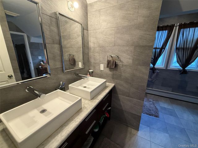 23 Swezey Place, Monroe, NY 10950
