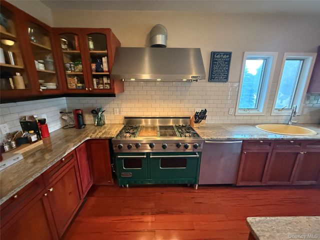 23 Swezey Place, Monroe, NY 10950