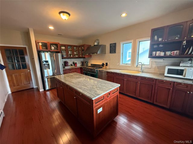 23 Swezey Place, Monroe, NY 10950