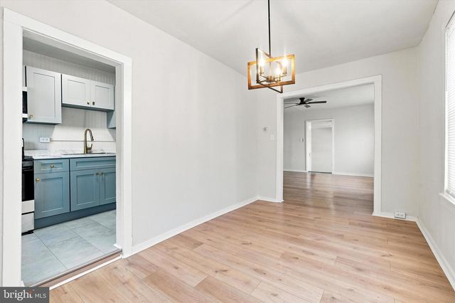 2501 S DEWEY ST, Philadelphia, PA 19142