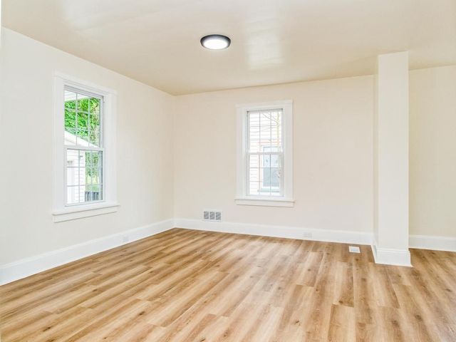 1660 Mercer Rd, Franklin Twp, PA 16117