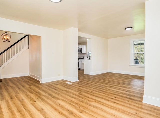 1660 Mercer Rd, Franklin Twp, PA 16117