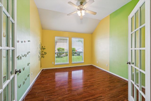 18703 Summercliff Lane, Tomball, TX 77377