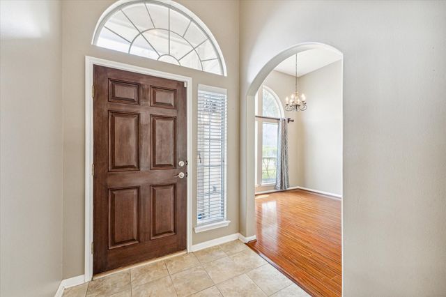 18703 Summercliff Lane, Tomball, TX 77377