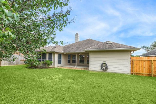 18703 Summercliff Lane, Tomball, TX 77377
