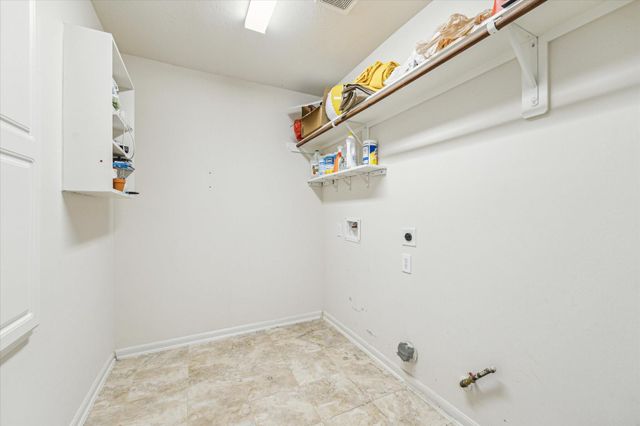 18703 Summercliff Lane, Tomball, TX 77377