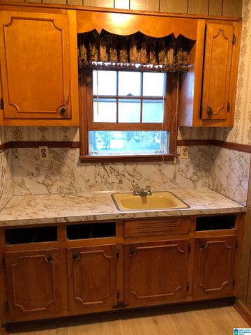 1504 COUNTY ROAD 450, Clanton, AL 35046
