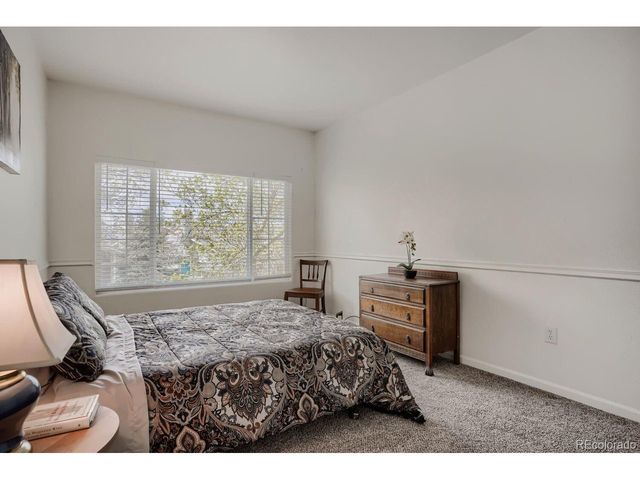 8437 Thunder Ridge Way 204, Highlands Ranch, CO 80126