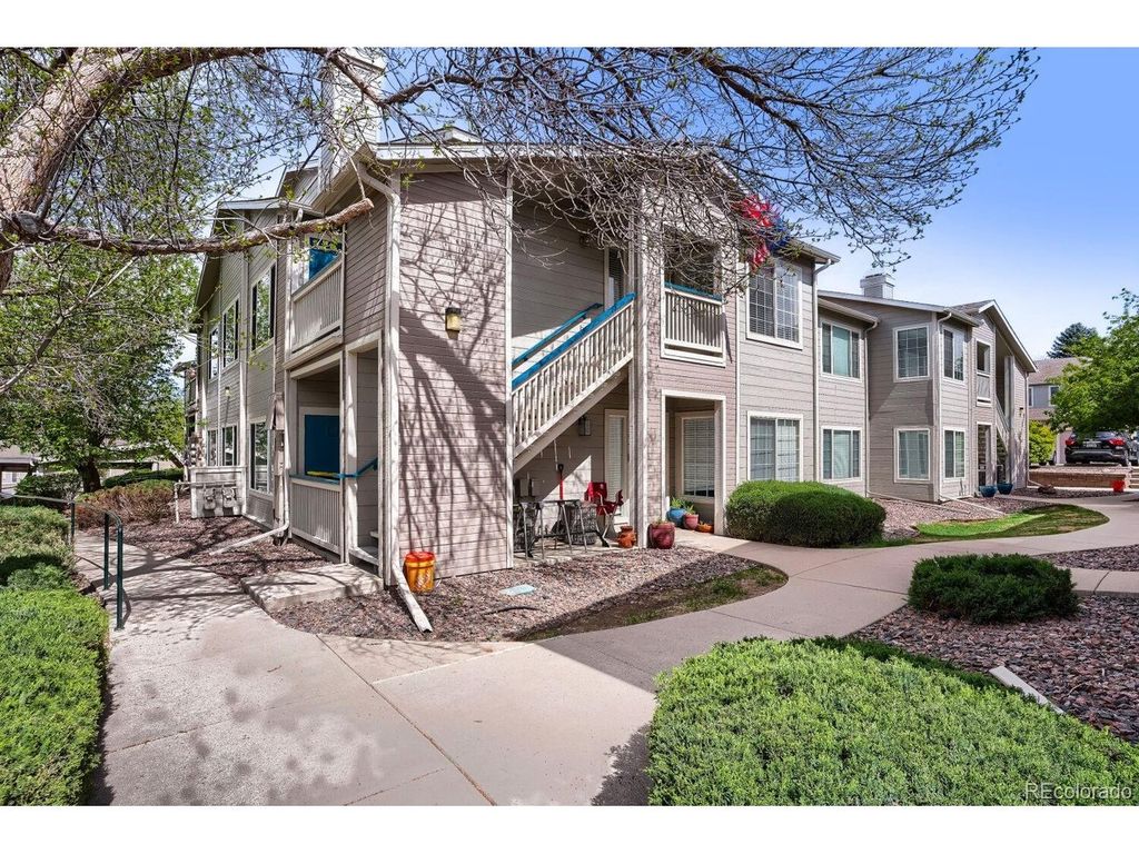 8437 Thunder Ridge Way 204, Highlands Ranch, CO 80126