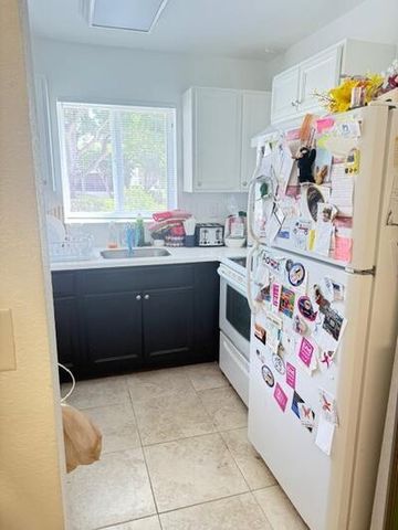 113 Andover E 113, West Palm Beach, FL 33417