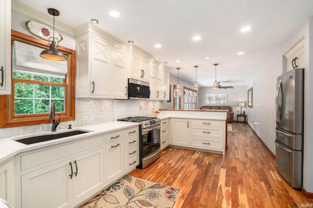 58924 County Road 1, Elkhart, IN 46517