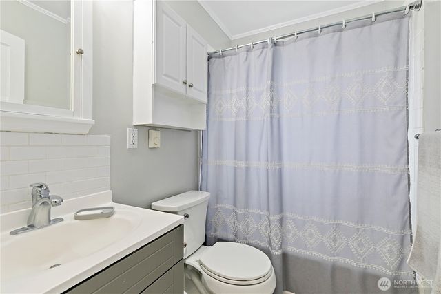 111 E Cindy Road, Centralia, WA 98531