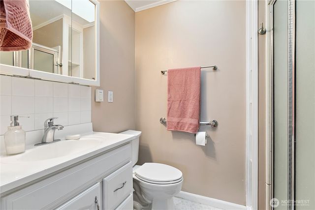 111 E Cindy Road, Centralia, WA 98531