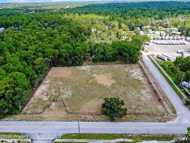 15241 Horn Avenue, Brooksville, FL 34613