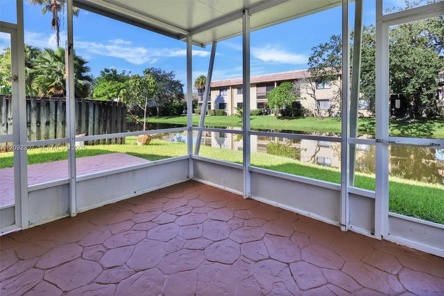 127 Danielle Court, Weston, FL 33326