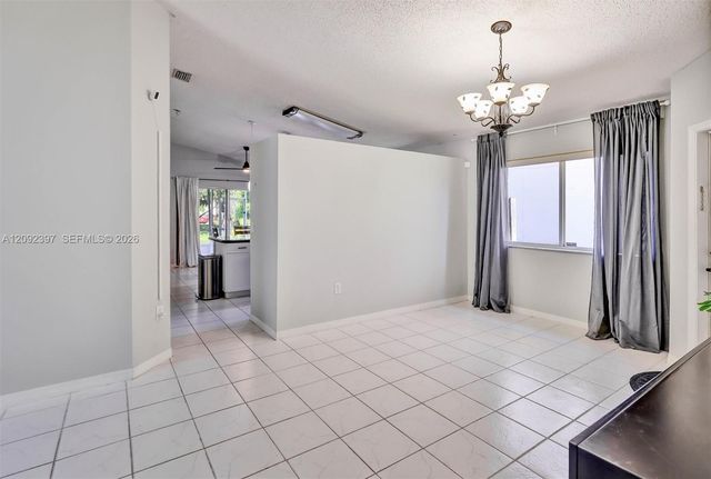 127 Danielle Court, Weston, FL 33326