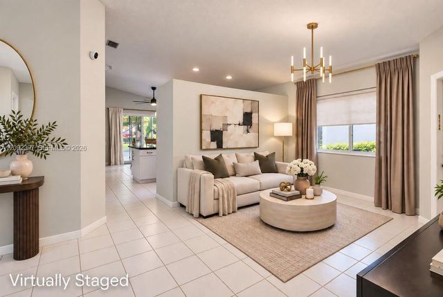 127 Danielle Court, Weston, FL 33326
