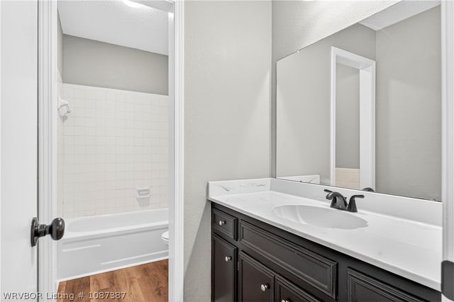 504 M Street, Barling, AR 72923