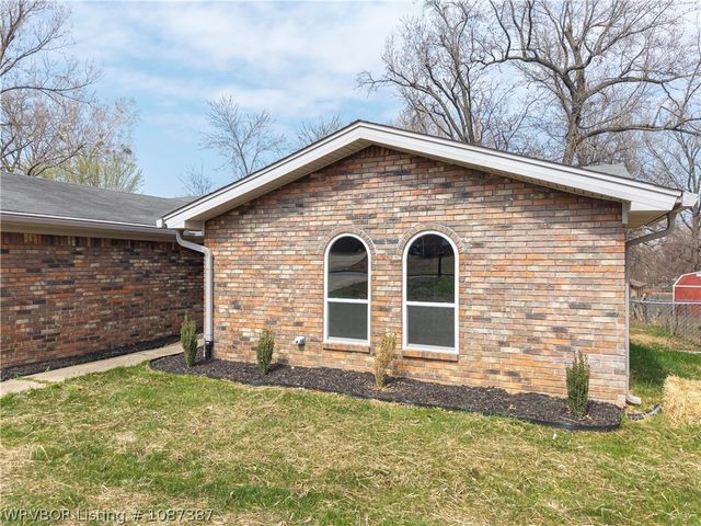 504 M Street, Barling, AR 72923