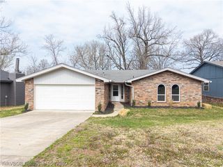 504 M Street, Barling, AR 72923