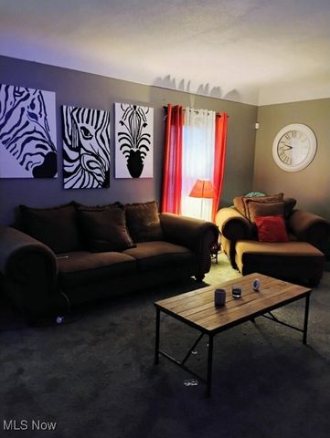 631 Coitsville Road, Campbell, OH 44405