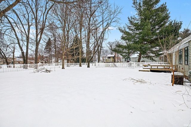 14833 Van Pelt Drive, Goshen, IN 46526