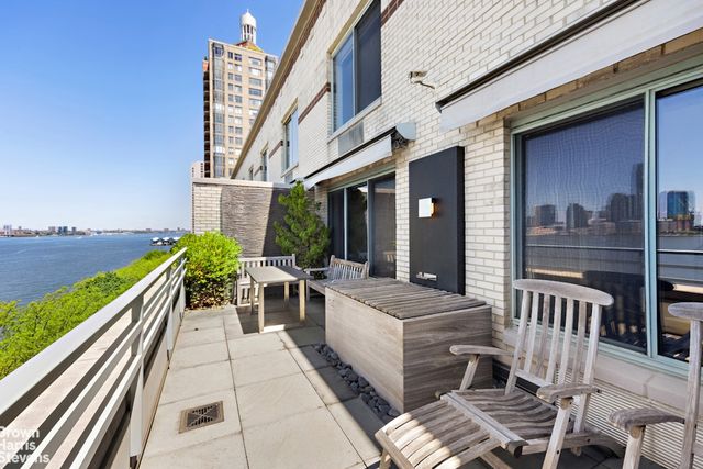 21 S END Avenue PH1E, New York City, NY 10280
