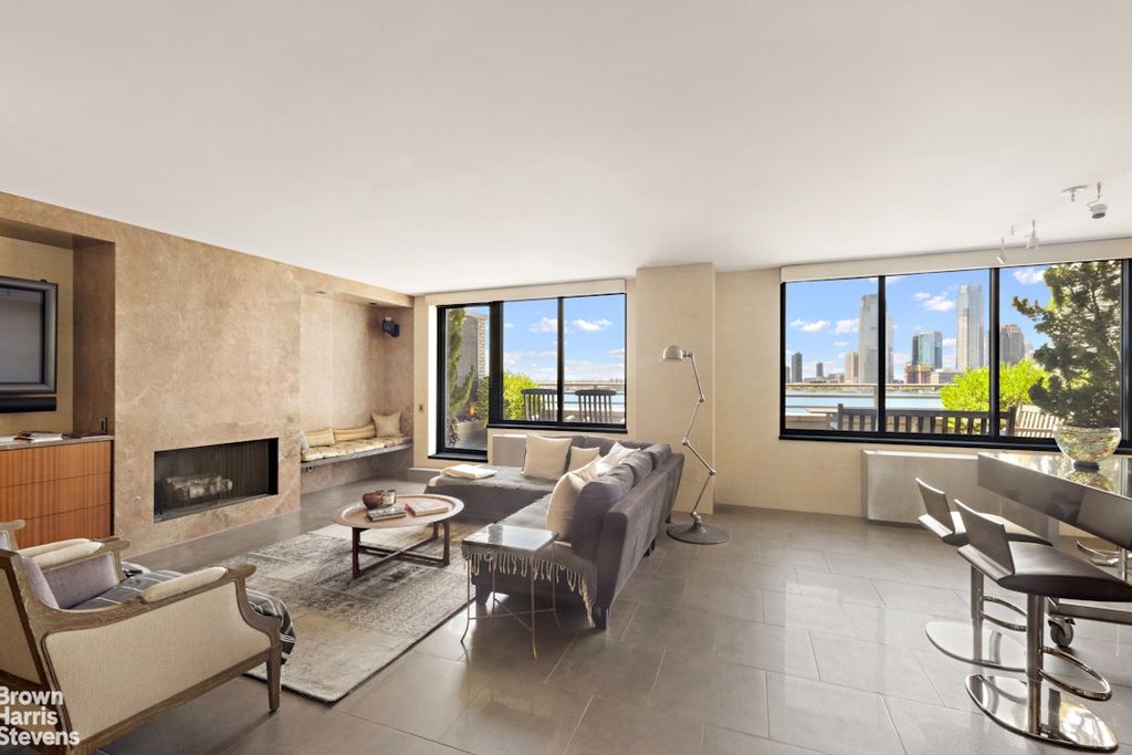 21 S END Avenue PH1E, New York City, NY 10280