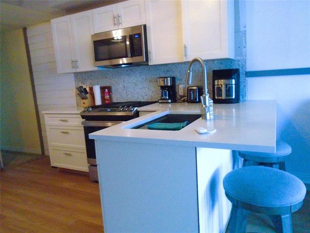 5434 FAIRFIELD AVENUE S 1, Gulfport, FL 33707