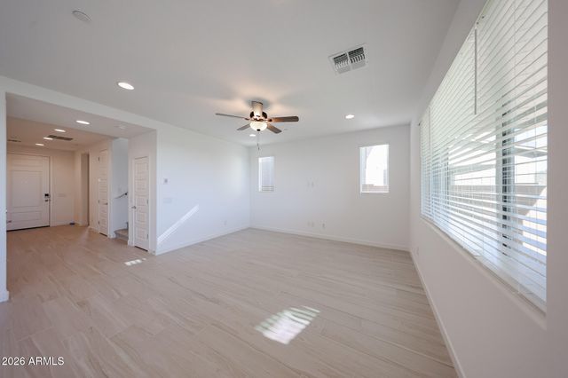 11993 W CALLE DE POMPAS Lane, Peoria, AZ 85383