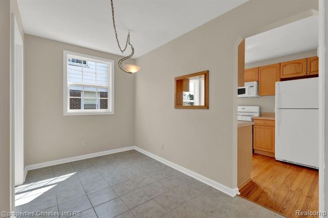 1240 W 11 Mile Road, Berkley, MI 48072