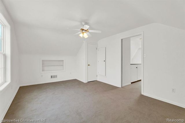 1240 W 11 Mile Road, Berkley, MI 48072