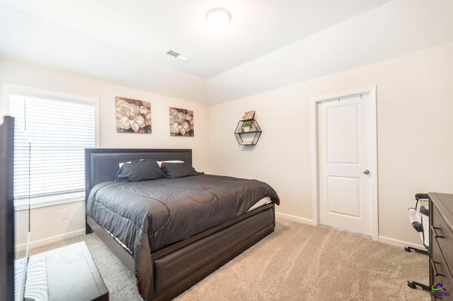 316 Shoshone Circle, Kathleen, GA 31047