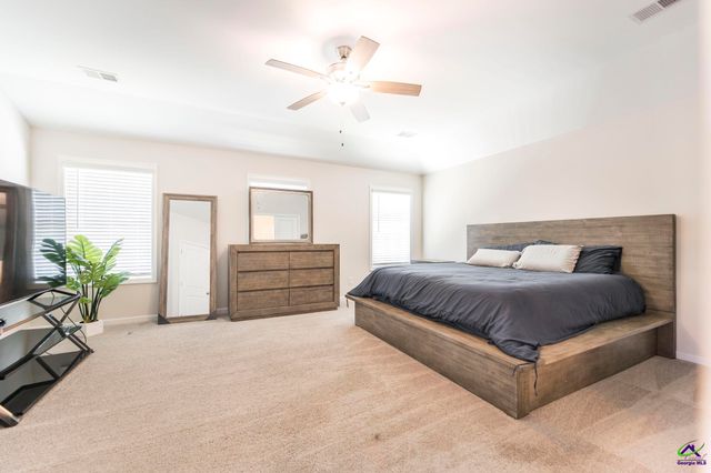 316 Shoshone Circle, Kathleen, GA 31047