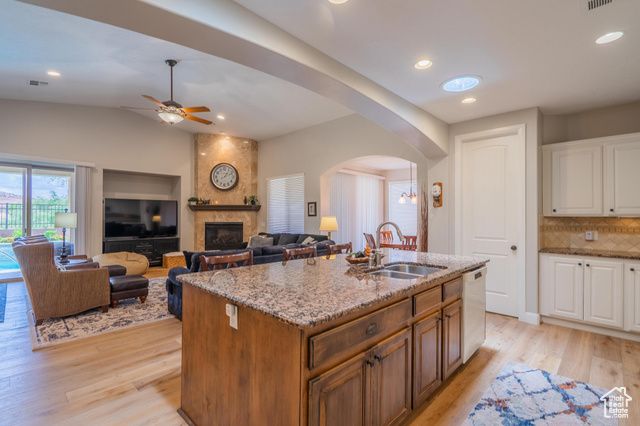 1578 N LIBERTY GREENS DR, Washington, UT 84780