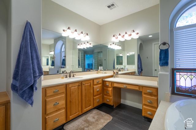 1578 N LIBERTY GREENS DR, Washington, UT 84780