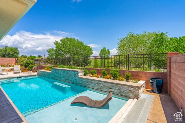 1578 N LIBERTY GREENS DR, Washington, UT 84780