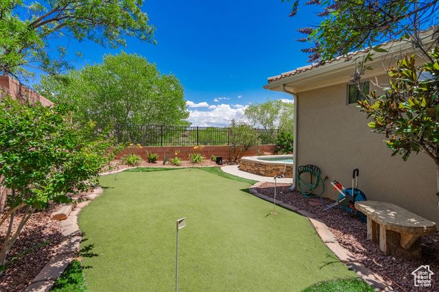 1578 N LIBERTY GREENS DR, Washington, UT 84780