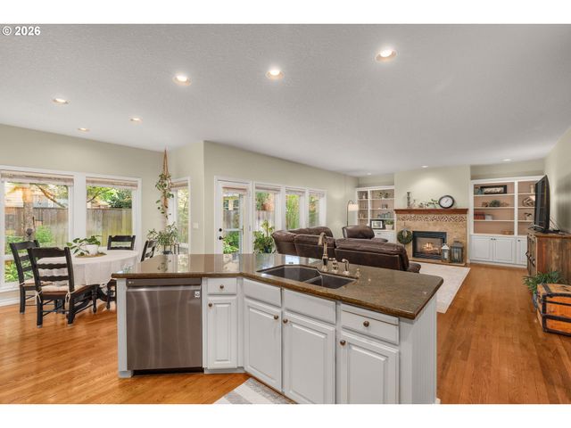 3186 Ne 12TH Ave, Hillsboro, OR 97124