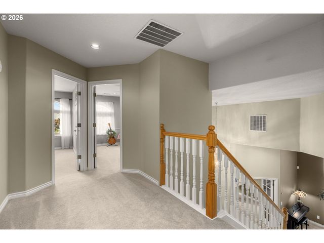 3186 Ne 12TH Ave, Hillsboro, OR 97124