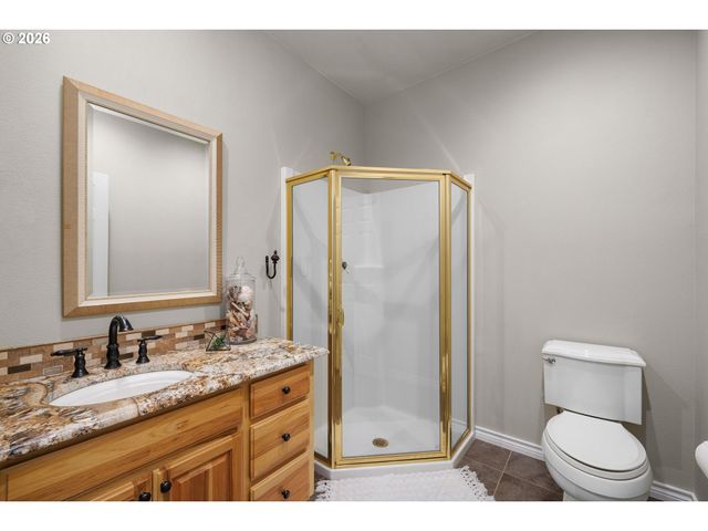 3186 Ne 12TH Ave, Hillsboro, OR 97124